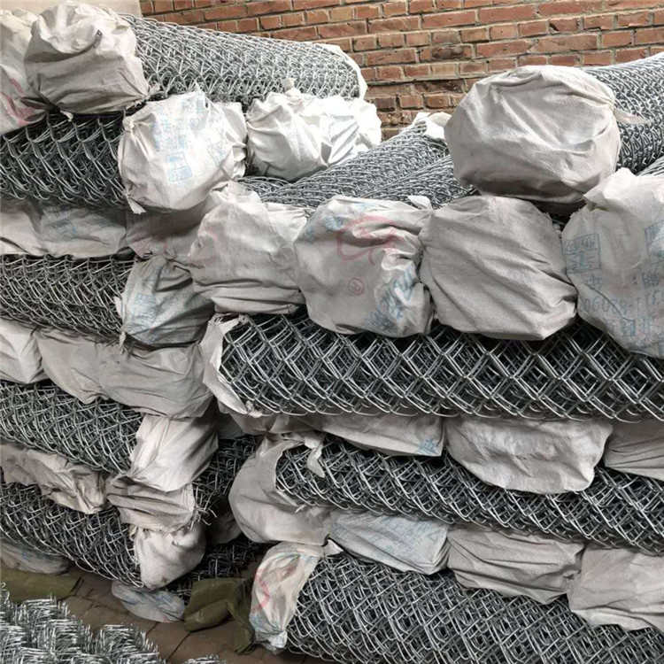 新疆勾花網礦井支護的幫手圖片1