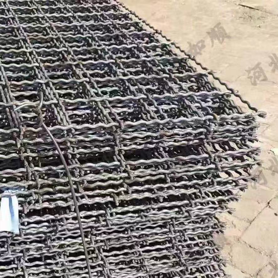 昆明礦山支護軋花網片圖片2